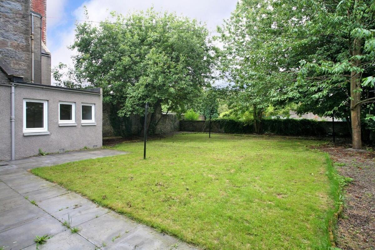 Great Northern Apartment Aberdeen Bagian luar foto